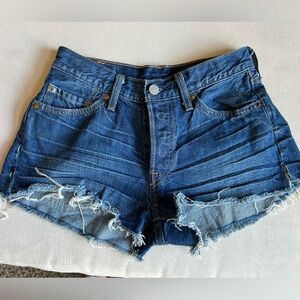 501 Levi’s Buttom‎ Fly Jean / Denim Shorts Size W24